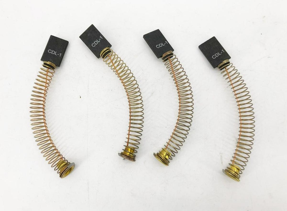 Lot of 4 New CDL-1A Carbon Brushes H76 22mm x 14mm x 3mm