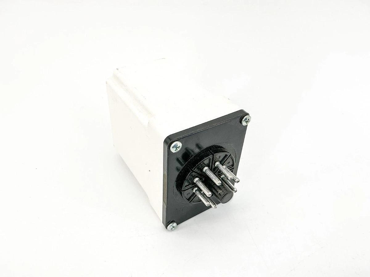 New Macromatic PLP480 Phase Monitor Relay 480V 8Pin - No Box