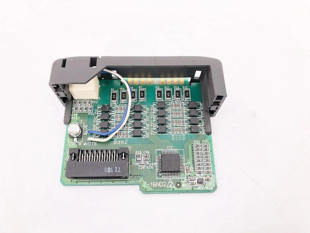 Used Honeywell SDS-D2-16ND3-2 Input Module 24VDC 16 Point
