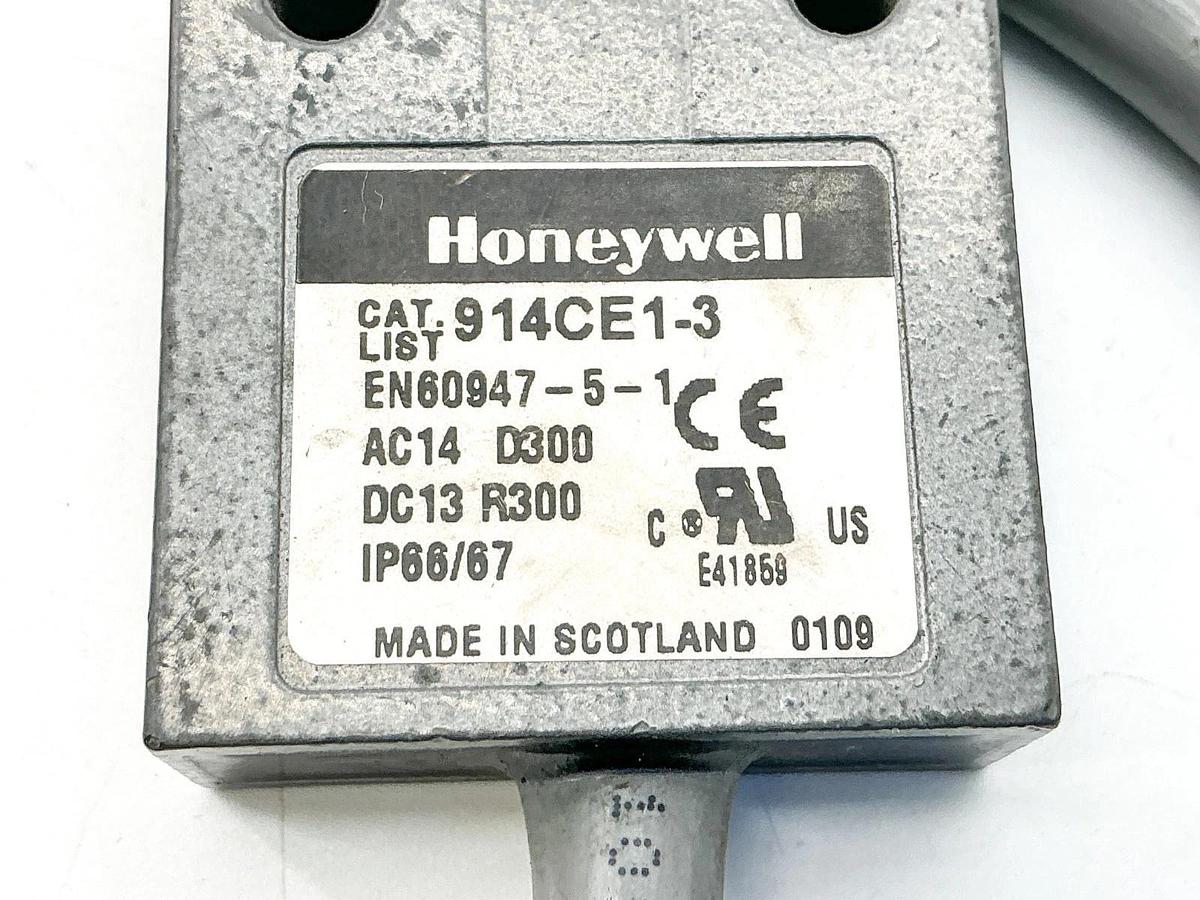 New Honeywell 914CE1-3 Micro Limit Switch 4 Wire 250VAC - No Box