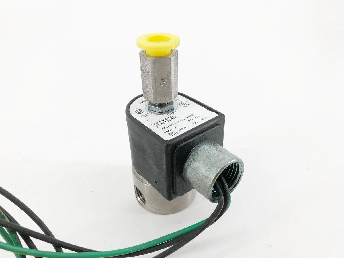 New Sullair 02250125-705 Solenoid Valve 3-Way 110/120V 10W 150psi