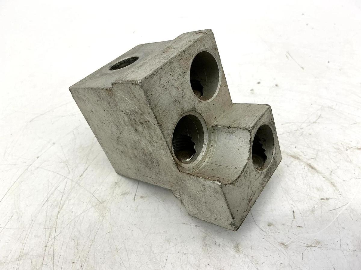 Used Westinghouse TA800MA2 Circuit Breaker Terminal Lug 3/0-400MCM AL-CU Ilsco D2242