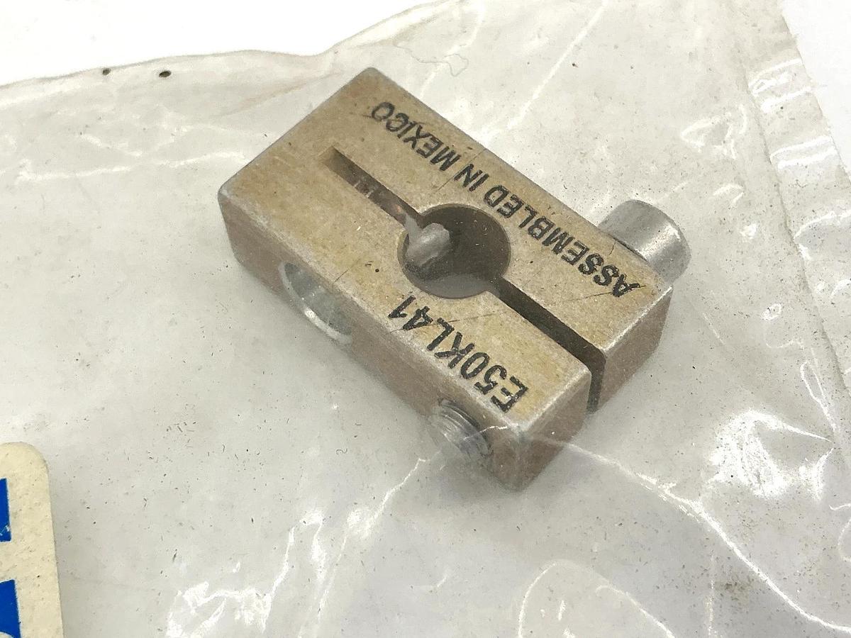 New Eaton E50KL41 Ser A1 Limit Switch Component Adjustable Rod Lever Clamp