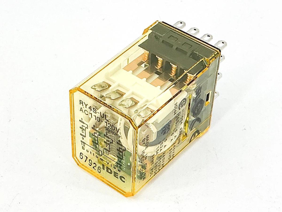 New Box of 10 IDEC RY4S-UL Relay AC110-120V 67926