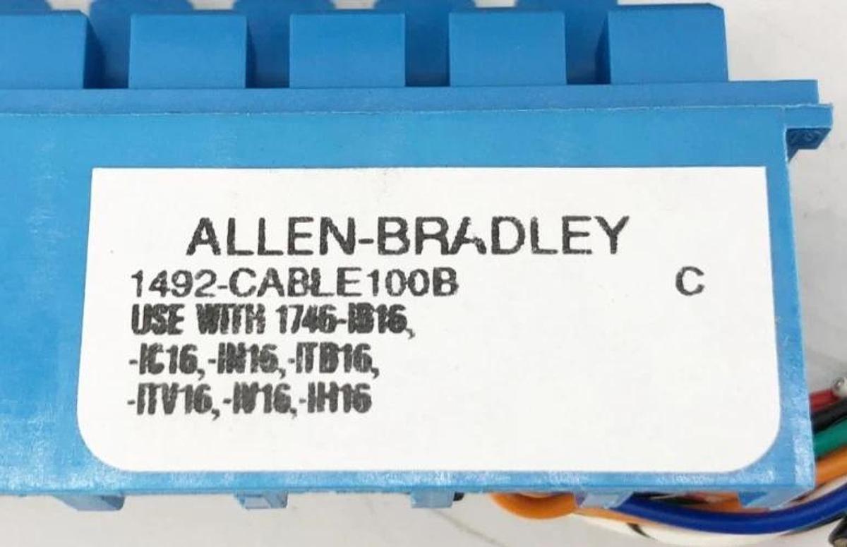 New Allen-Bradley 1492-CABLE100B Ser. C Pre-Wired Cable For SLC500 10m - No Box