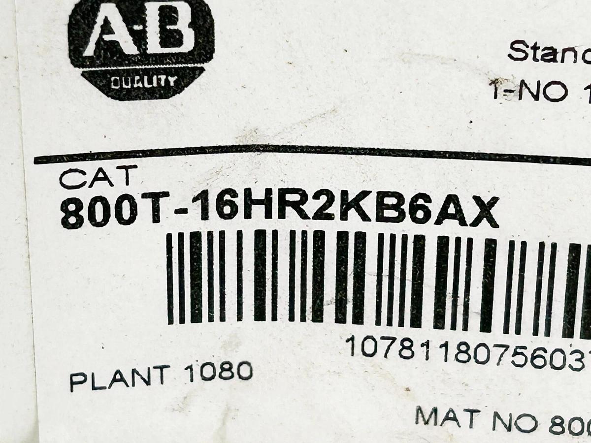 New Allen Bradley 800T-16HR2KB6AX Selector Switch 30MM 120V 2 Pos Red Ser.T
