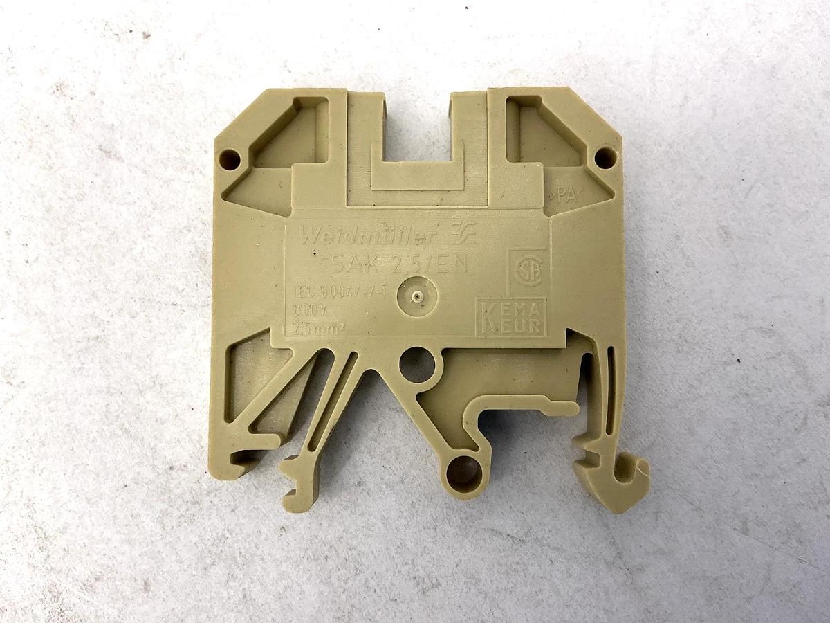 Lot of 10 New Weidmuller SAK-2.5/EN Terminal Block Tan 800V