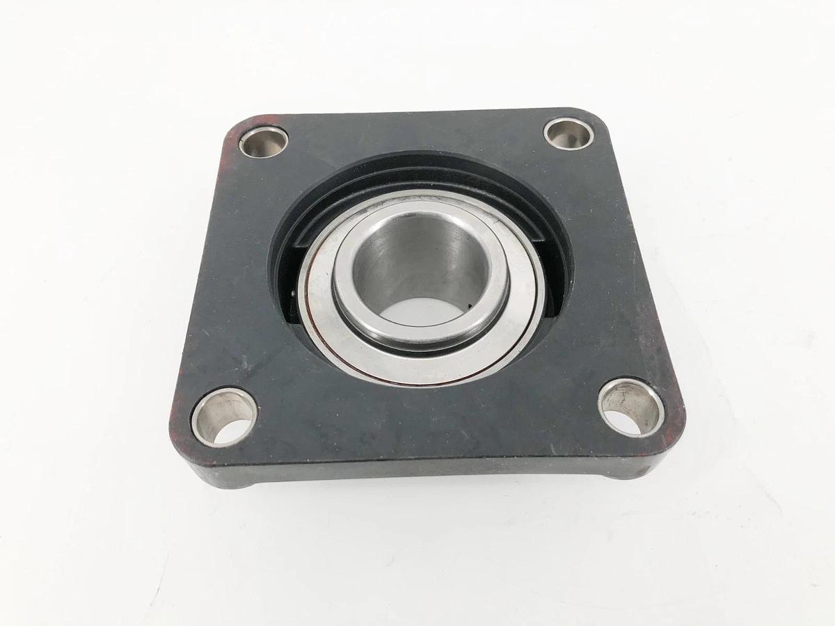 New CBS F208 Flange Mounted Bearing SUC208 40mm ID - No Box
