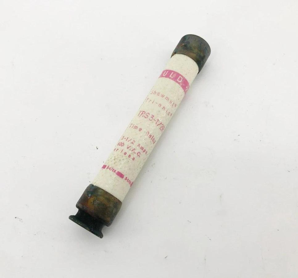 Used Lot of 4 Gould TRS 3-1/2R Time Delay Fuses 3-1/2A 600VAC Class RK5