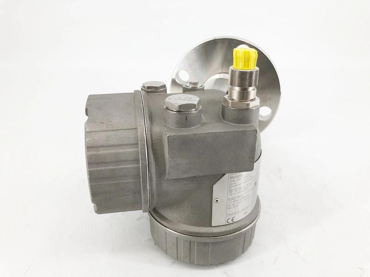 New Endress + Hauser Micropilot FMR62-KLU7/0 Radar Level Transmitter - No Box
