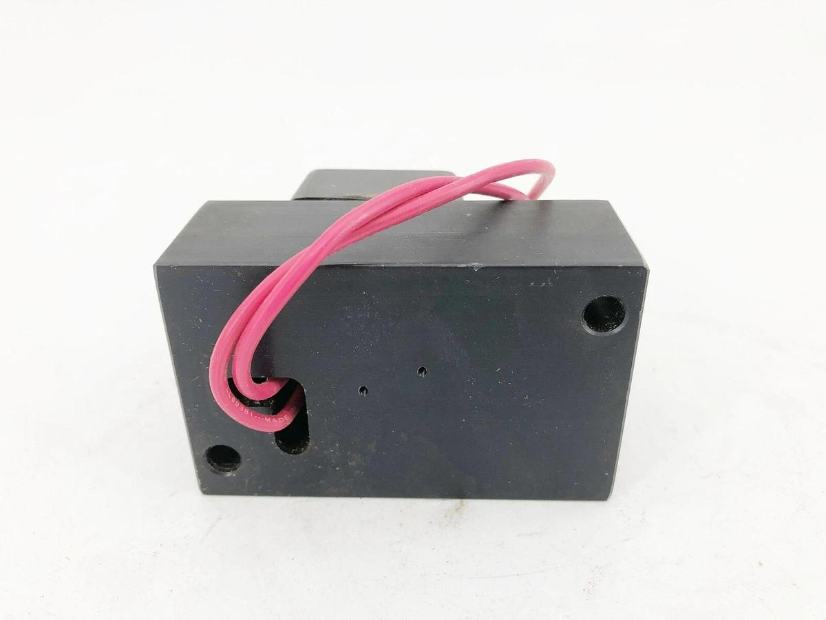 Used Parker K593-327 Coil w/ Block 110/120V 50/60Hz 6.0 Watts
