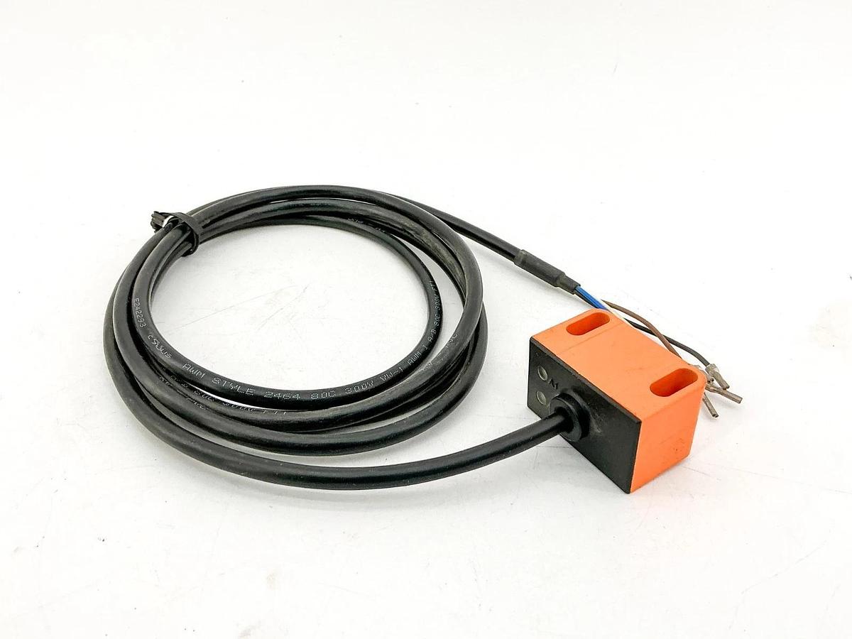 New IFM IND2004DAR0A Proximity Sensor Switch 140V 200mA IN0100 - No Box