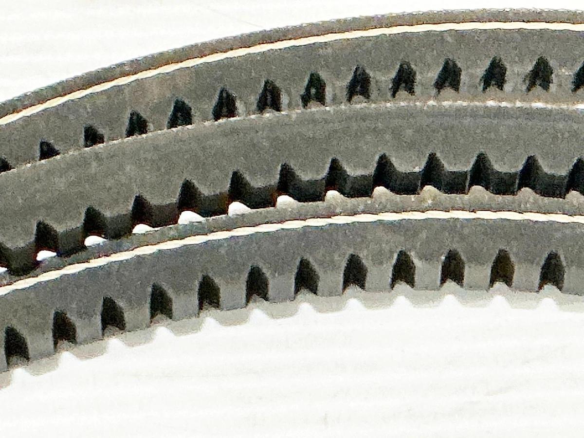 New Lot of 3 Goodyear 3VX1000 Cogged V-Belt 100" OD 0.38Width 1 Rib - No Box