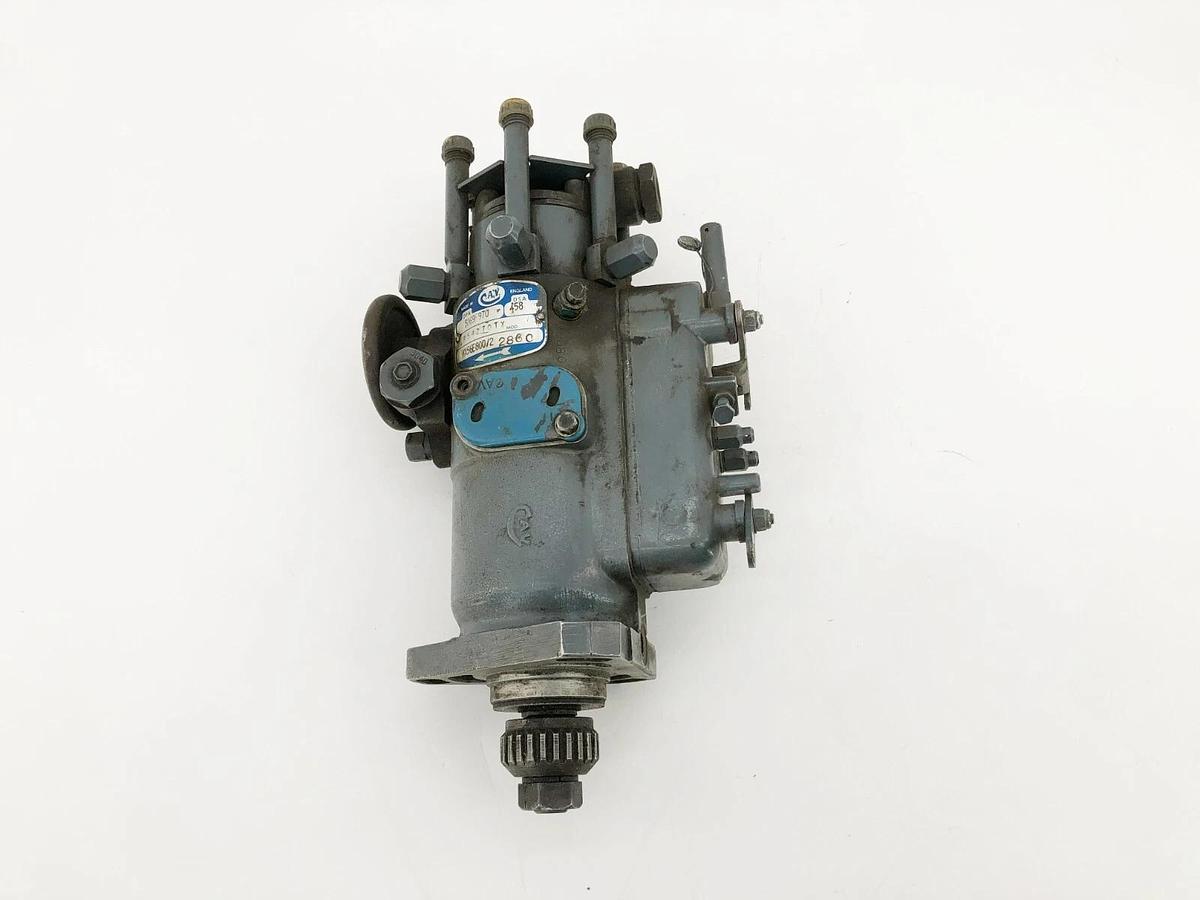 Used Lucas C.A.V. 3269F970 Injection Pump 2860