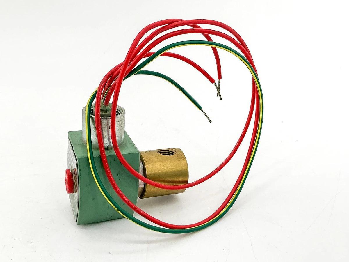 New Asco 8262G20 12VDC Solenoid Valve 125PSI 1/4" Pipe 10.6W - No Box
