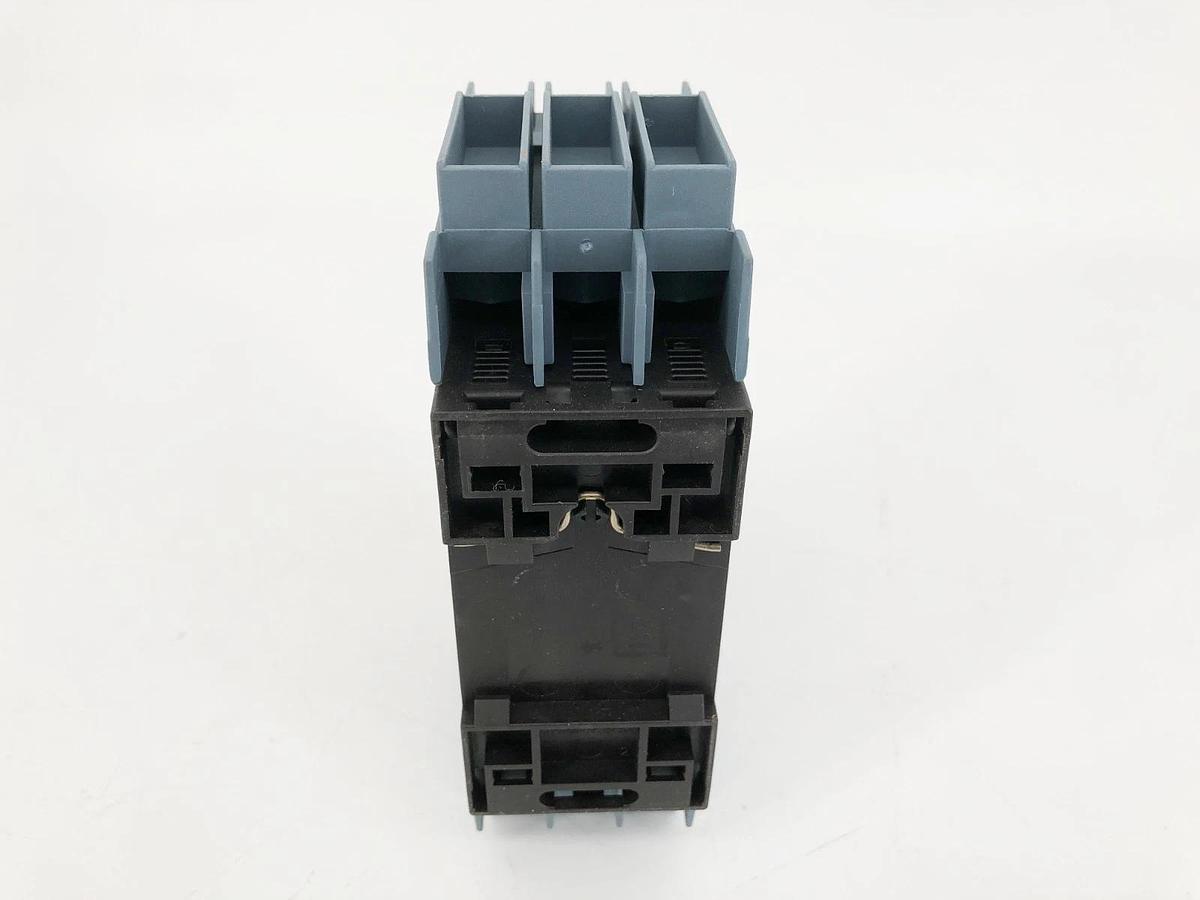 New Siemens 3RV2811-1KD10 Motor Protection Circuit Breaker 690V 12.5A - No Box