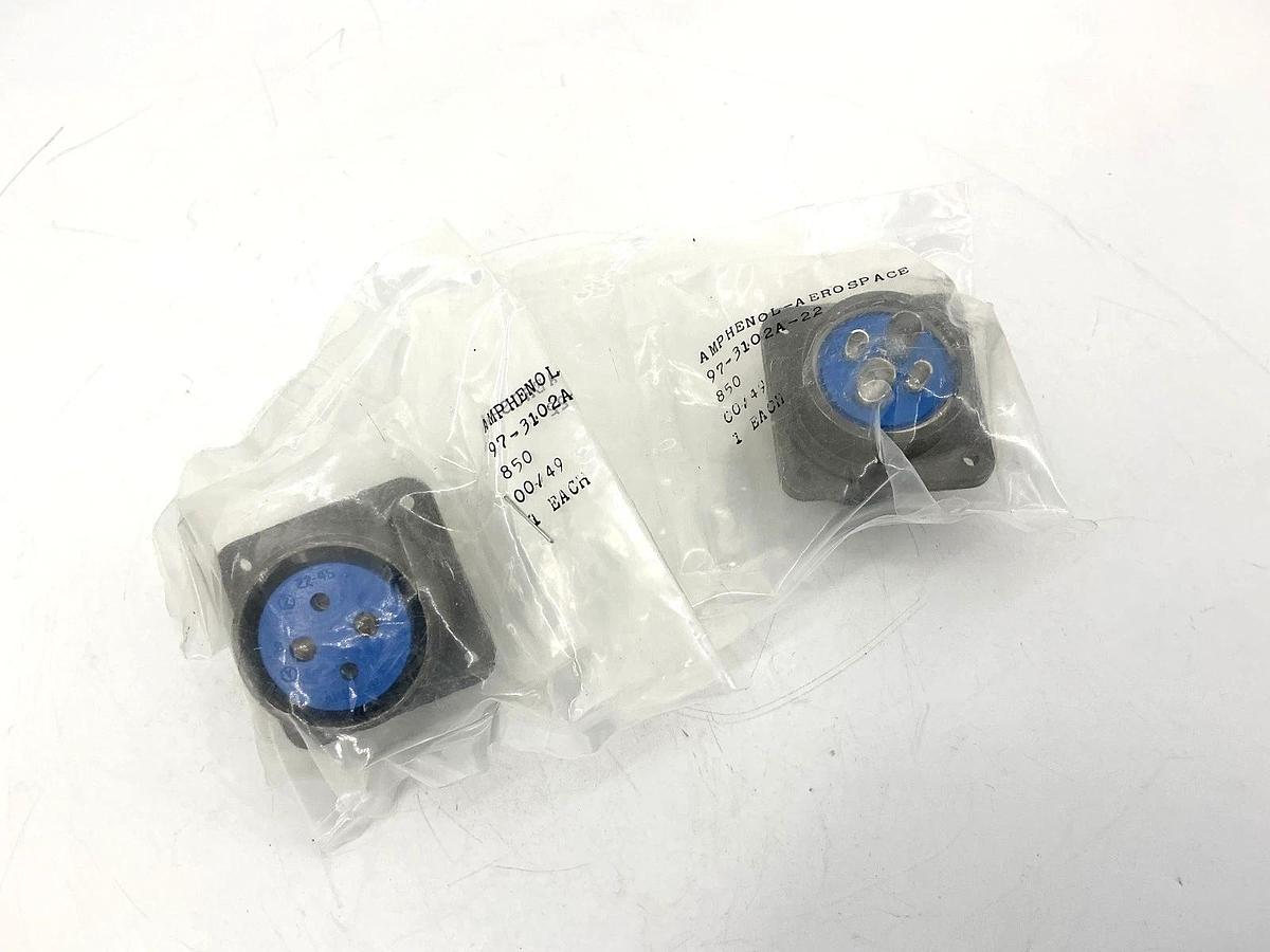 Lot of 2 New Amphenol 97-3102A-22 Connector Receptacle Male/Female 4-Pin