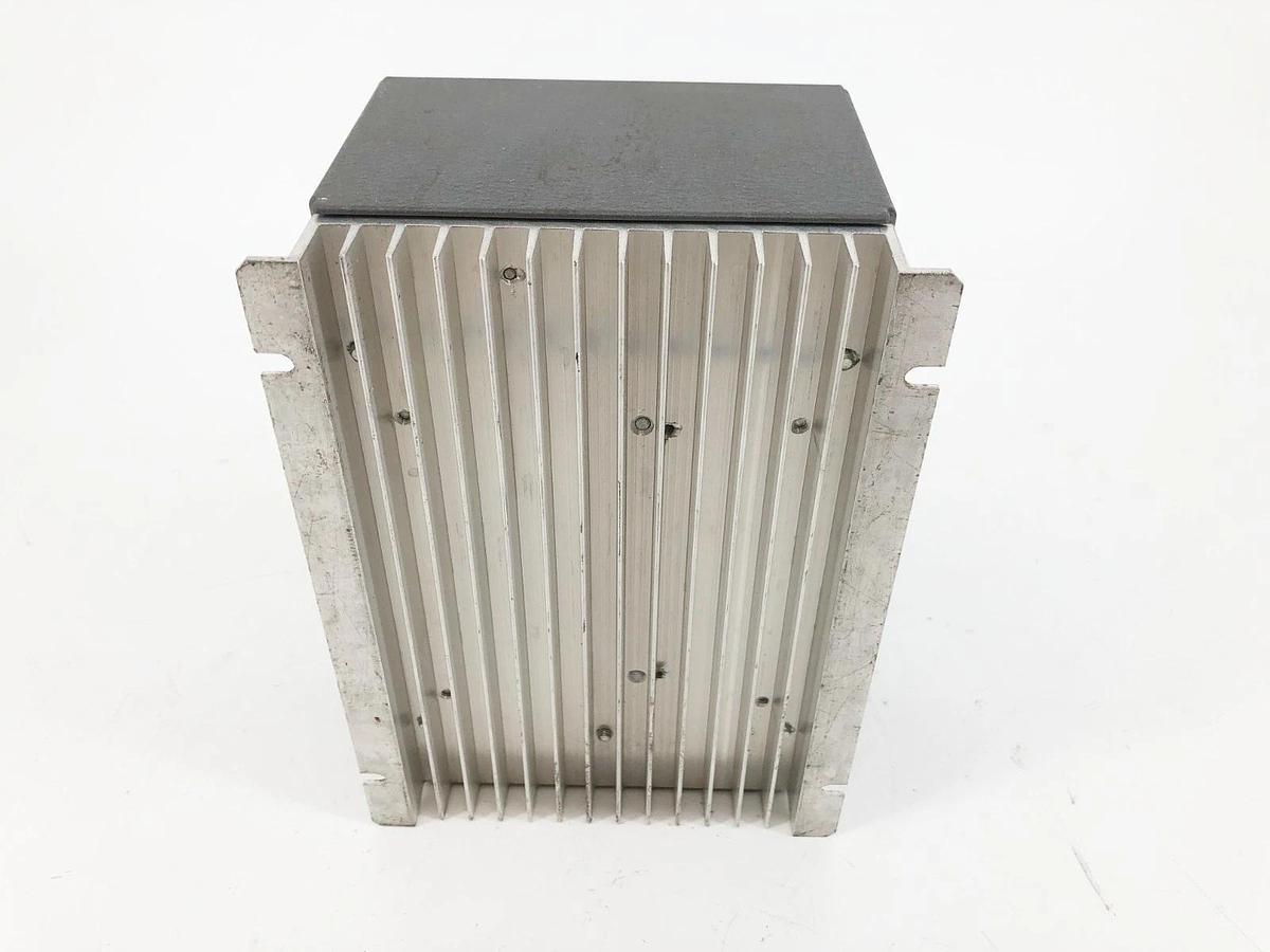 Used AC Tech M1510B Inverter Drive 1HP 480/590V Input 0-460/575V Out (For Parts Only)