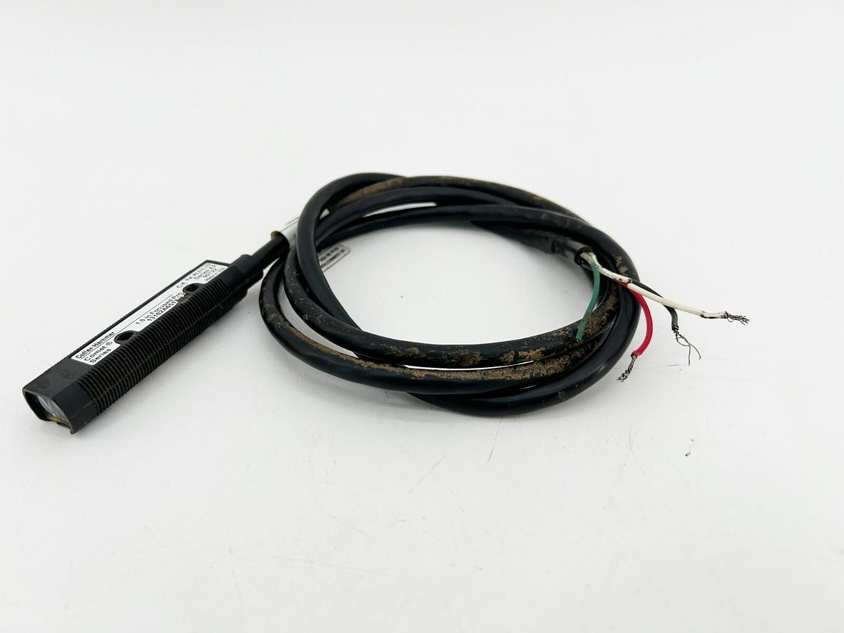 Used Cutler Hammer 13102A6517 Diffuse Reflective Sensor 250MA 10-30VDC 6' Cable