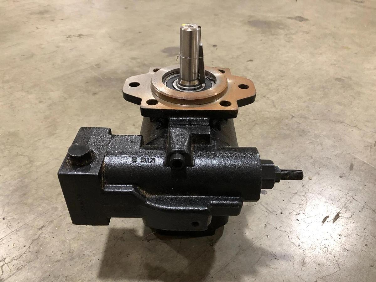 New Oilgear PVG-048-F1UV-LSFY-P-1NNSN Axial Piston Variable Pump 1" Shaft