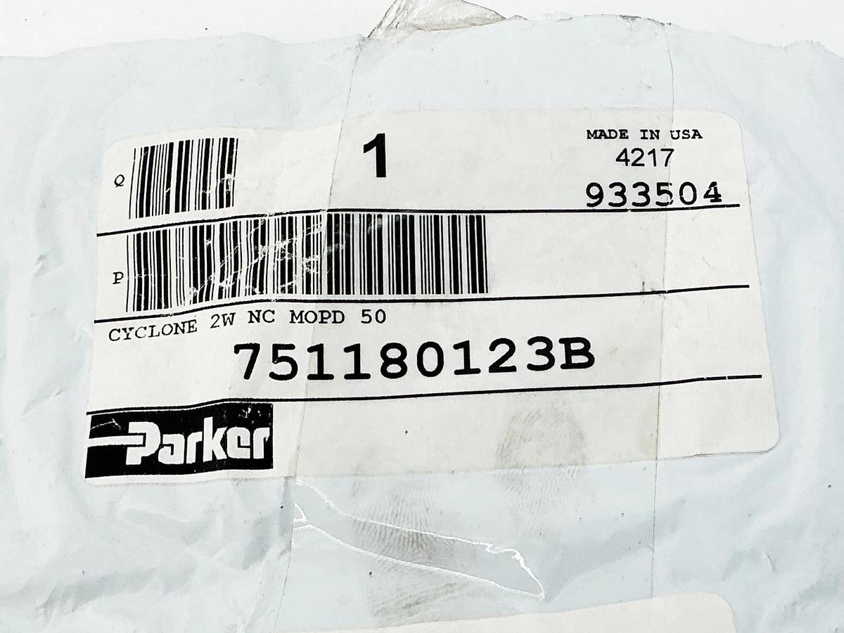 New Parker 751180123B Cyclone Solenoid Valve 10W 24V 50PSIG 751180115B