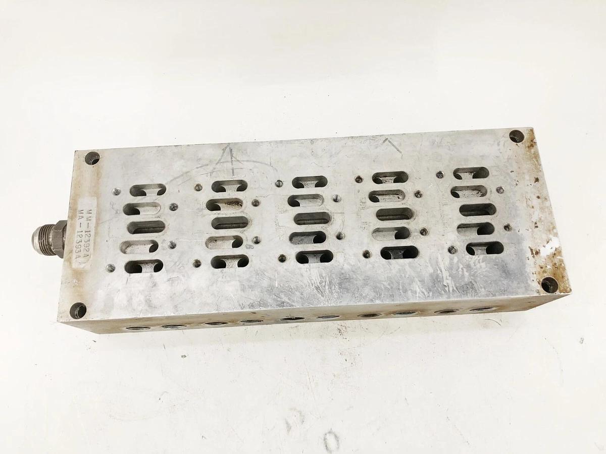 Used MM-12392A Aluminum Manifold MA-12393A