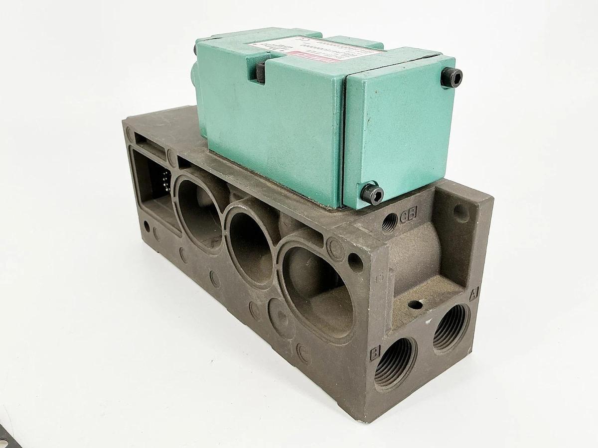 New Numatics 555JA415O000000 Solenoid Valve 150PSIG Replace 554JA400O000000 - No