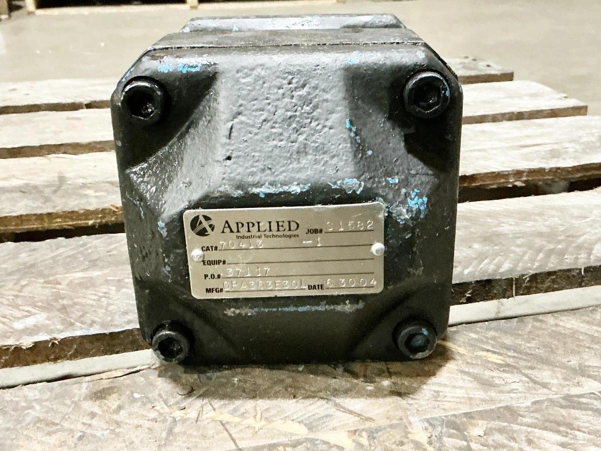 Used Applied Technologies Vickers 70413-1 Gear Pump GPA3-63-E-30-L