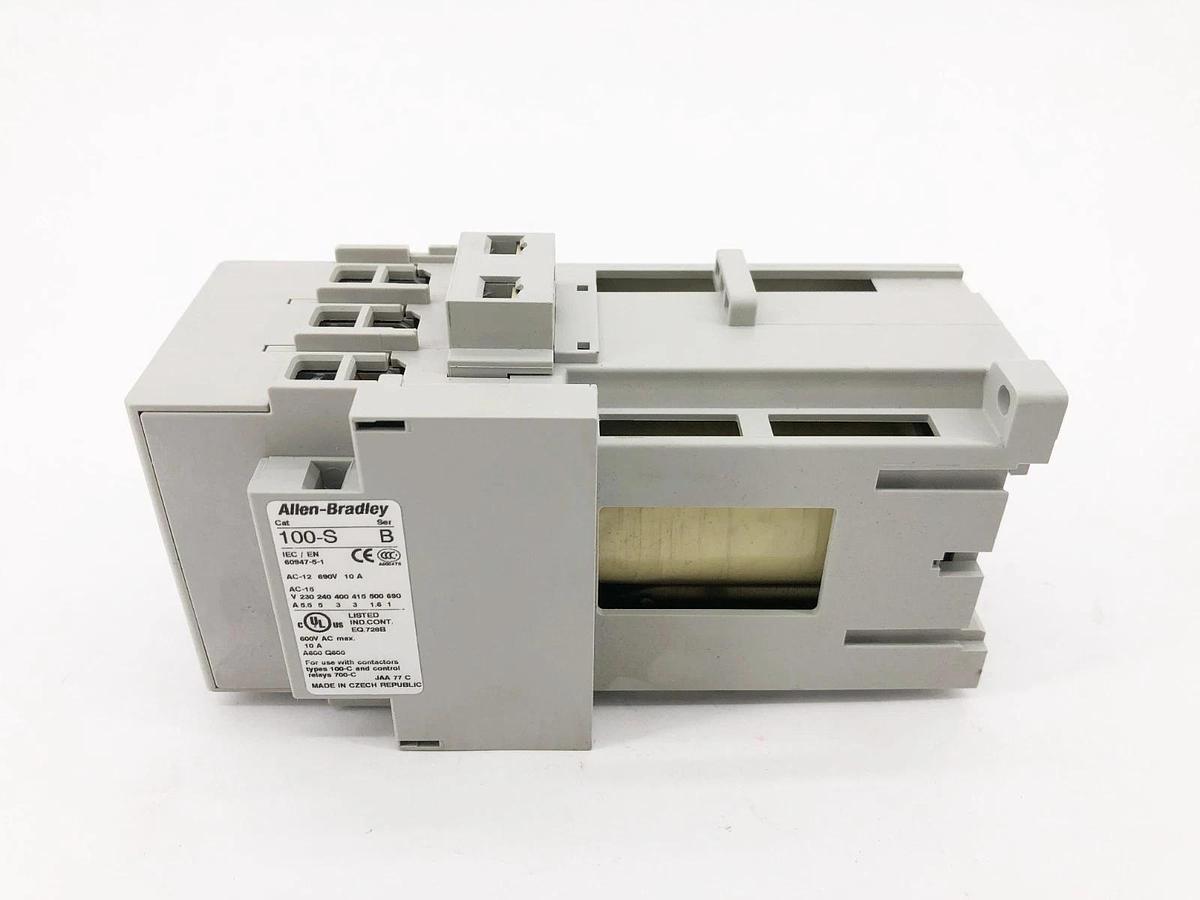 New Allen-Bradley 100-C43ZJ10 Ser. A Contactor 24VDC 3 Pole