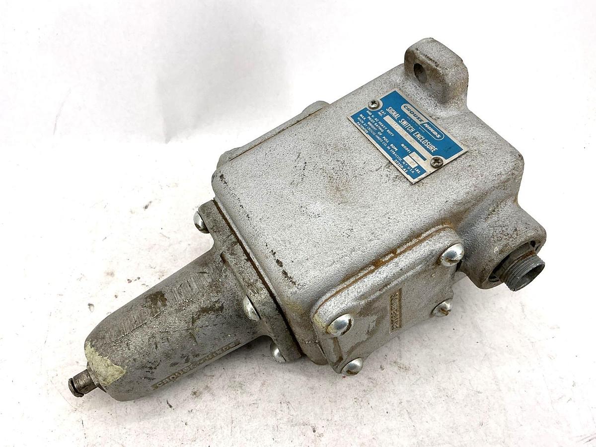 Used Crouse Hinds AFU0333-20 Signal Switch Enclosure 600V Pull Force-25lbs