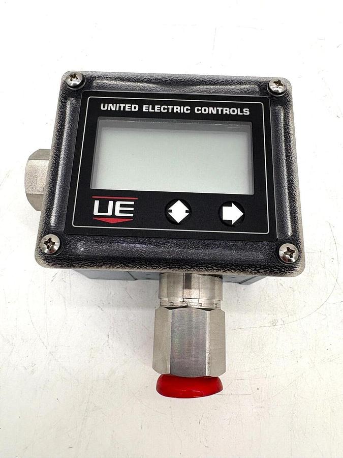New UE United Electric 4W3A01P17 Electronic Pressure Switch 0-1000PSIG Range
