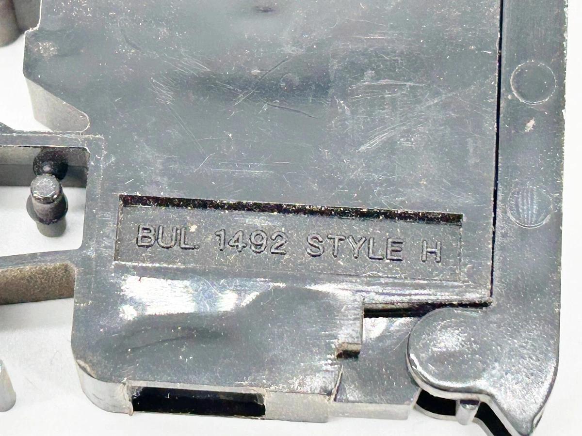 Used Lot of 5 Allen Bradley 1492-H6 Terminal Block 1P 300V 15A Ser.B