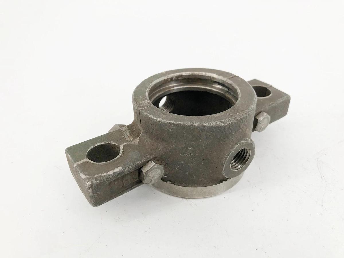 New 073716-1203 Quench Gland Assembly for Goulds 3196MTX - No Box