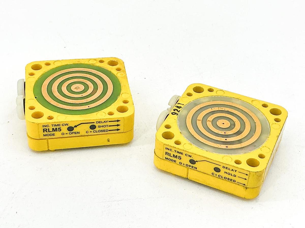 New Lot of 2 Banner RLM5 MaxiBeam Sensor Module -No Box