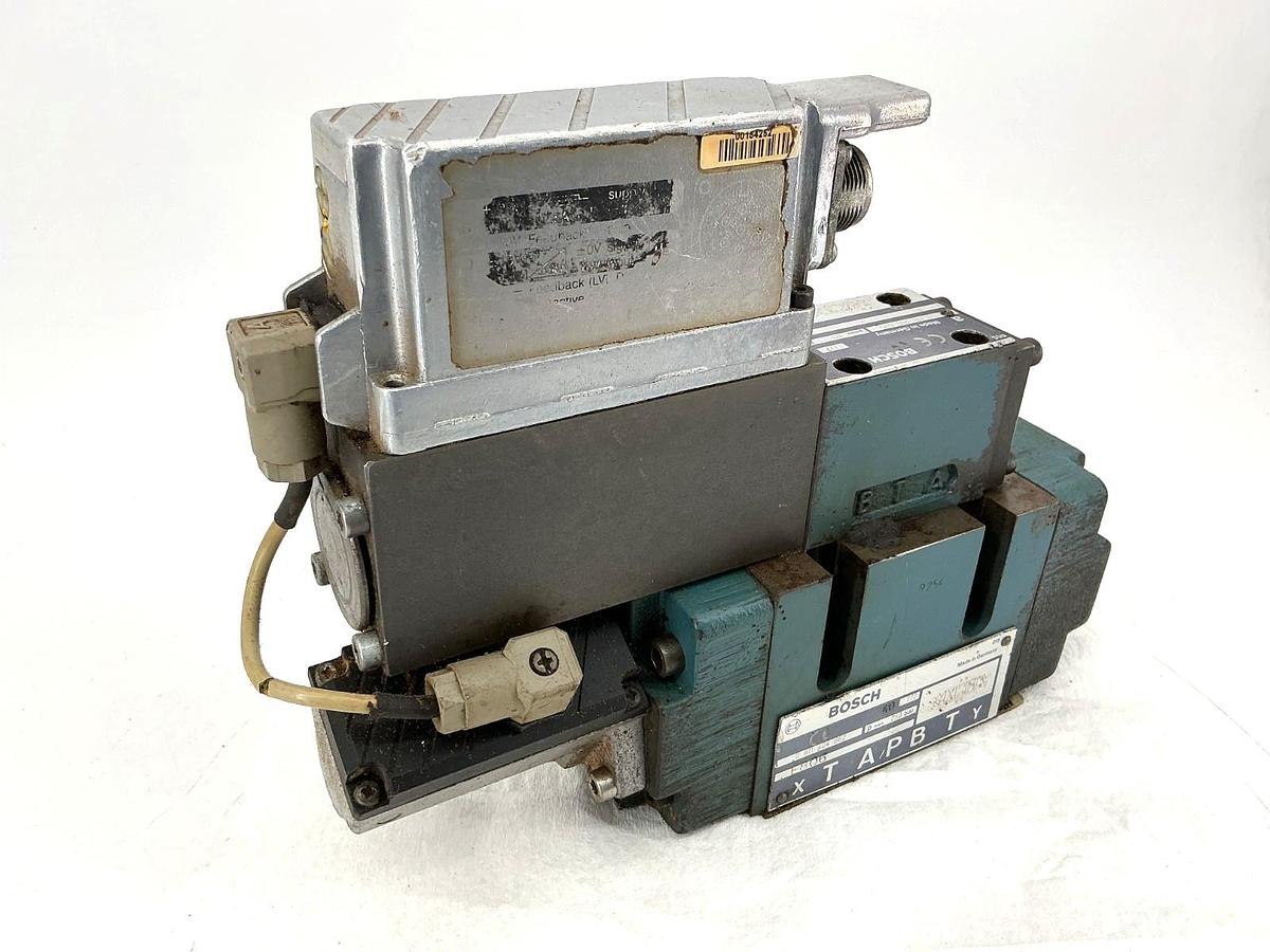 Used Bosch 0811404662 Hydraulic Valve 250bar 7-Pin 24V 4WRLE-10-V85M-3X/G24ETK0/A1M