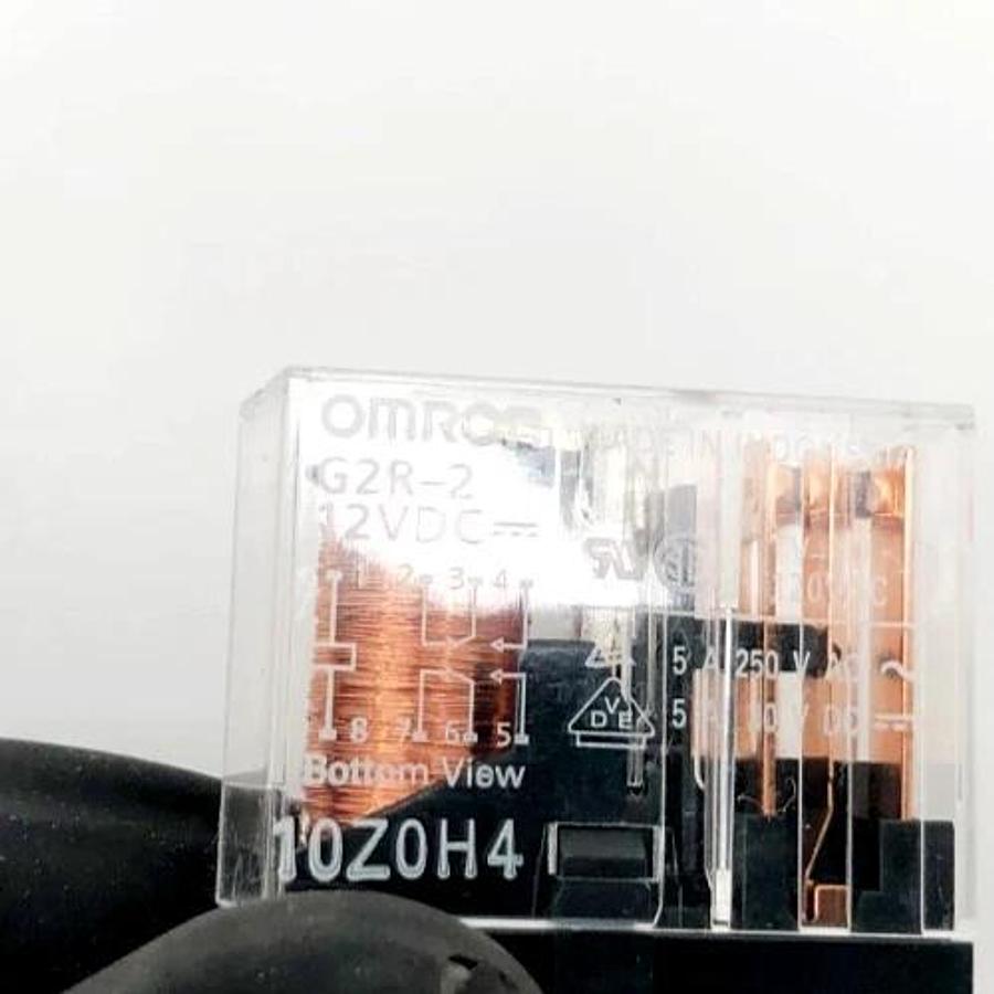 Lot of 4 New Omron G2R-2 Relays 12VDC DPDT 10A 10Z0H4 12998884 - No Box