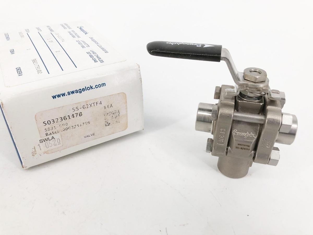 New Swagelok SS-62XTF4 3-Piece 3-Way Ball Valve 1/4" NPT 1000psi 316 Stainless