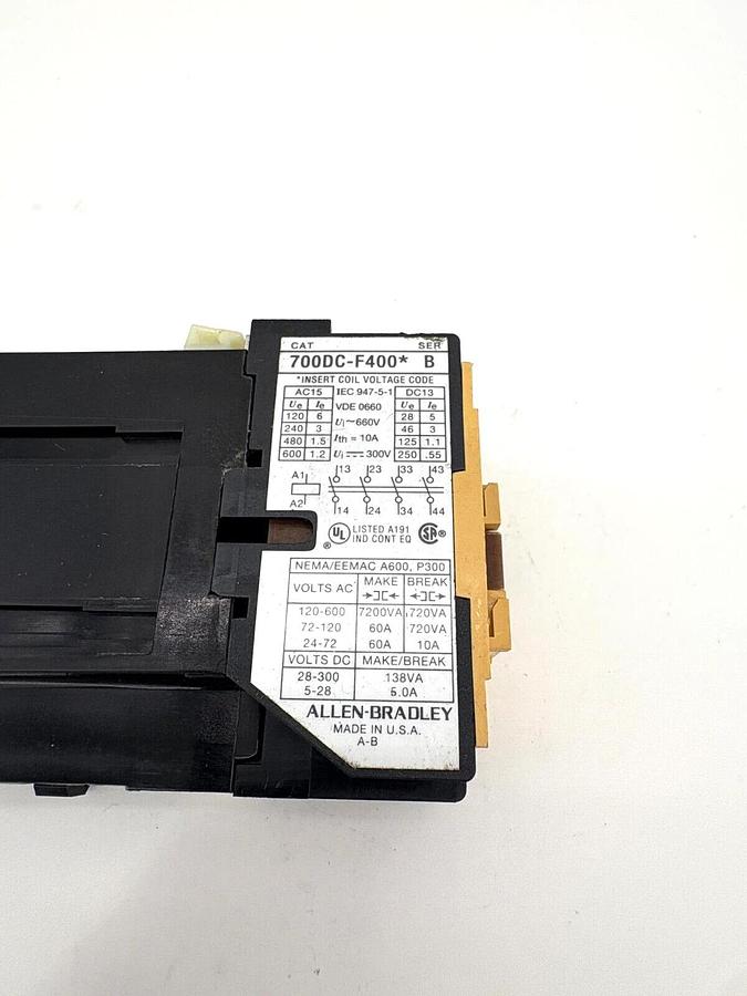 New Allen Bradley 700DC-F400Z1 Ser. B Control Relay 115VDC Coil - No Box