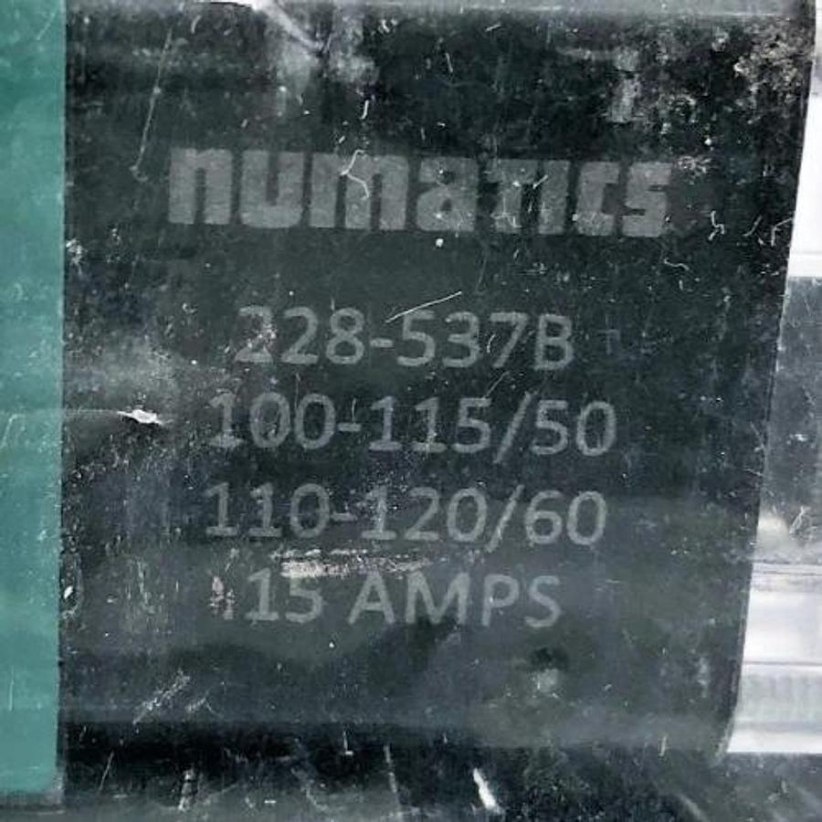 New Numatics 11SAD411O013A30 Solenoid Valve 110/120V 1/8" NPTF 150psig