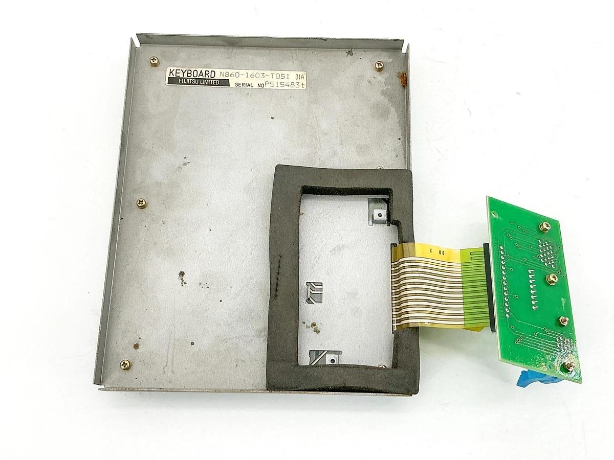Used Fujitsu N860-1603-T051 Keyboard