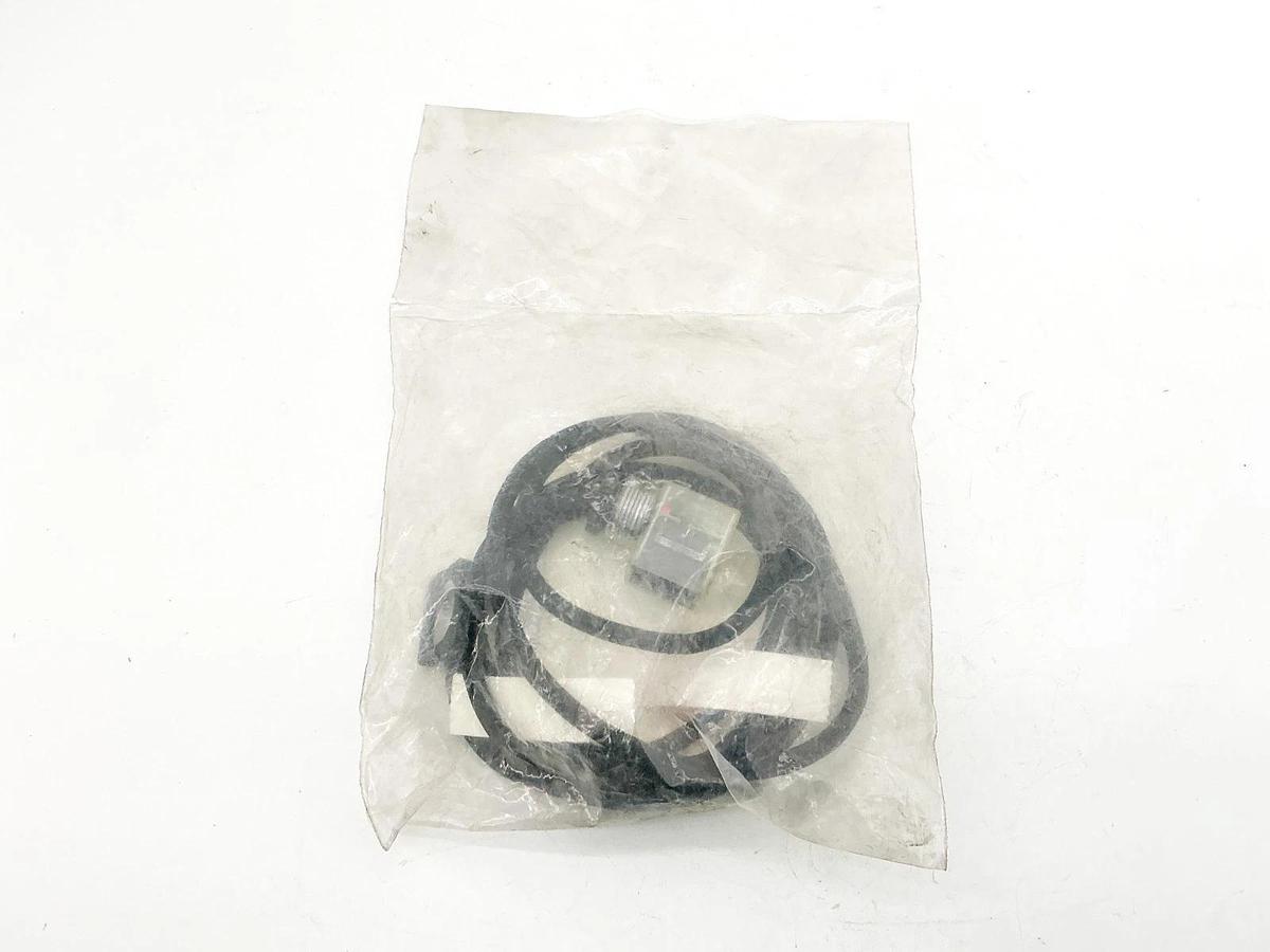 New Ross Controls 720K77-W Solenoid Electrical Connector 24VDC