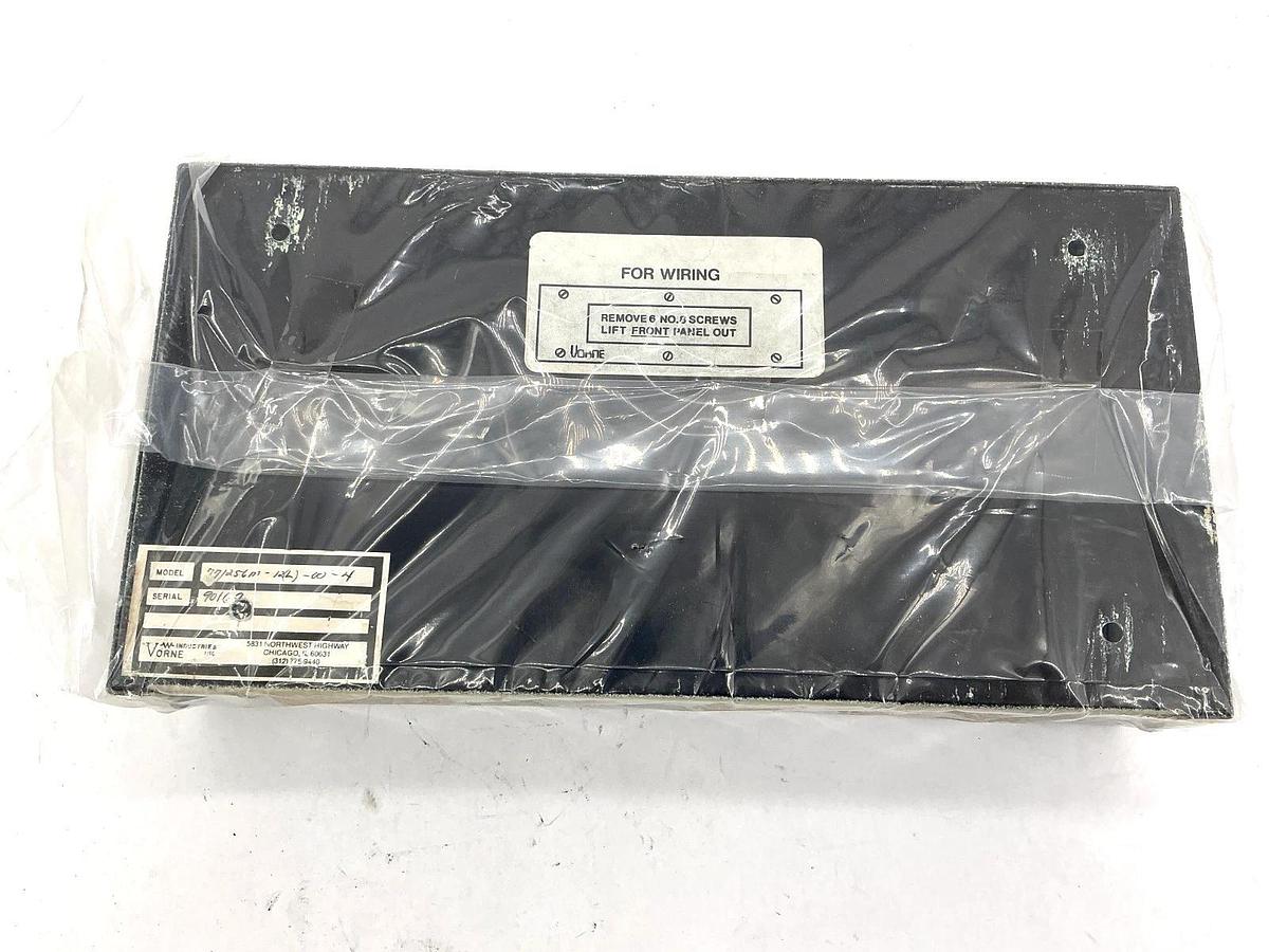 Used Vorne Industries 77/256M-12L-00-4 Digital Display Programmable Timer