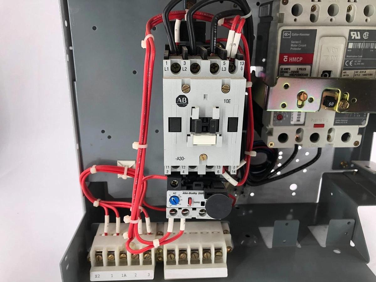 New Allen Bradley 2413B-A030DBD-7FA4H-17-43CA-79L-98X-750A-751HS Ser. D