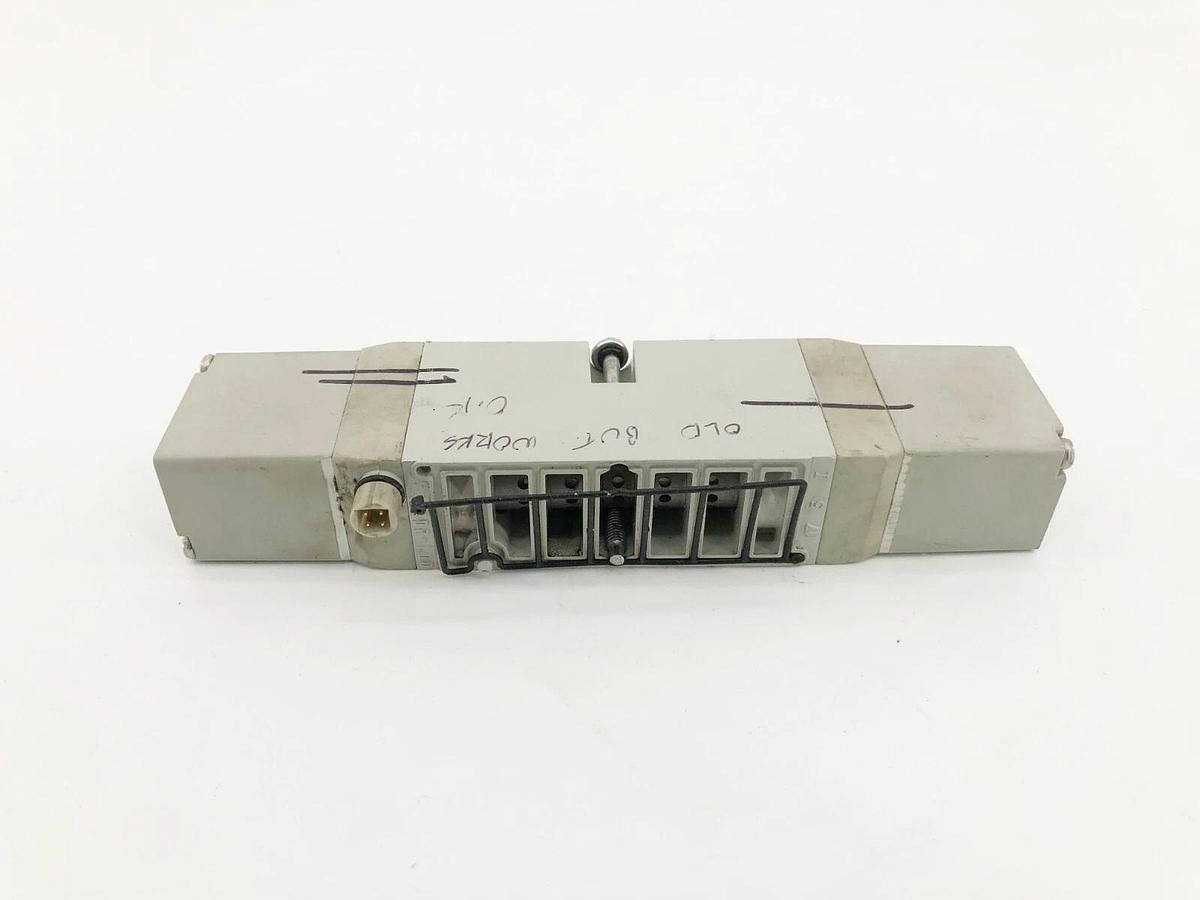 Used Numatics 92268U Solenoid Valve 24VDC 2.5W