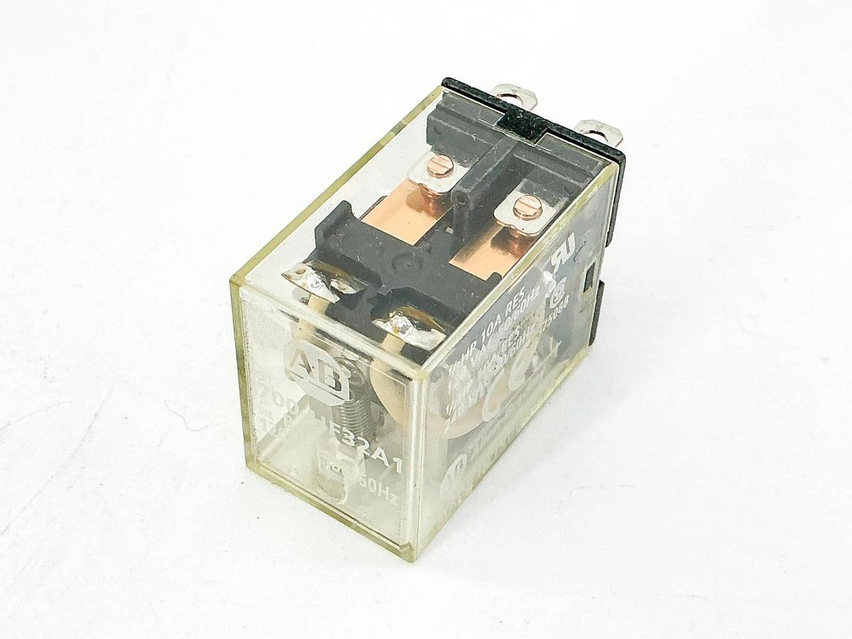Lot of 4 Allen Bradley 700-HF32A1 Relay 120Vac 50/60Hz Ser.B