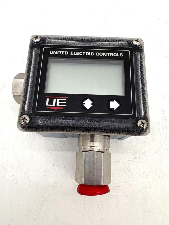 New UE United Electric 4W3A01P17 Electronic Pressure Switch 0-1000PSIG Range