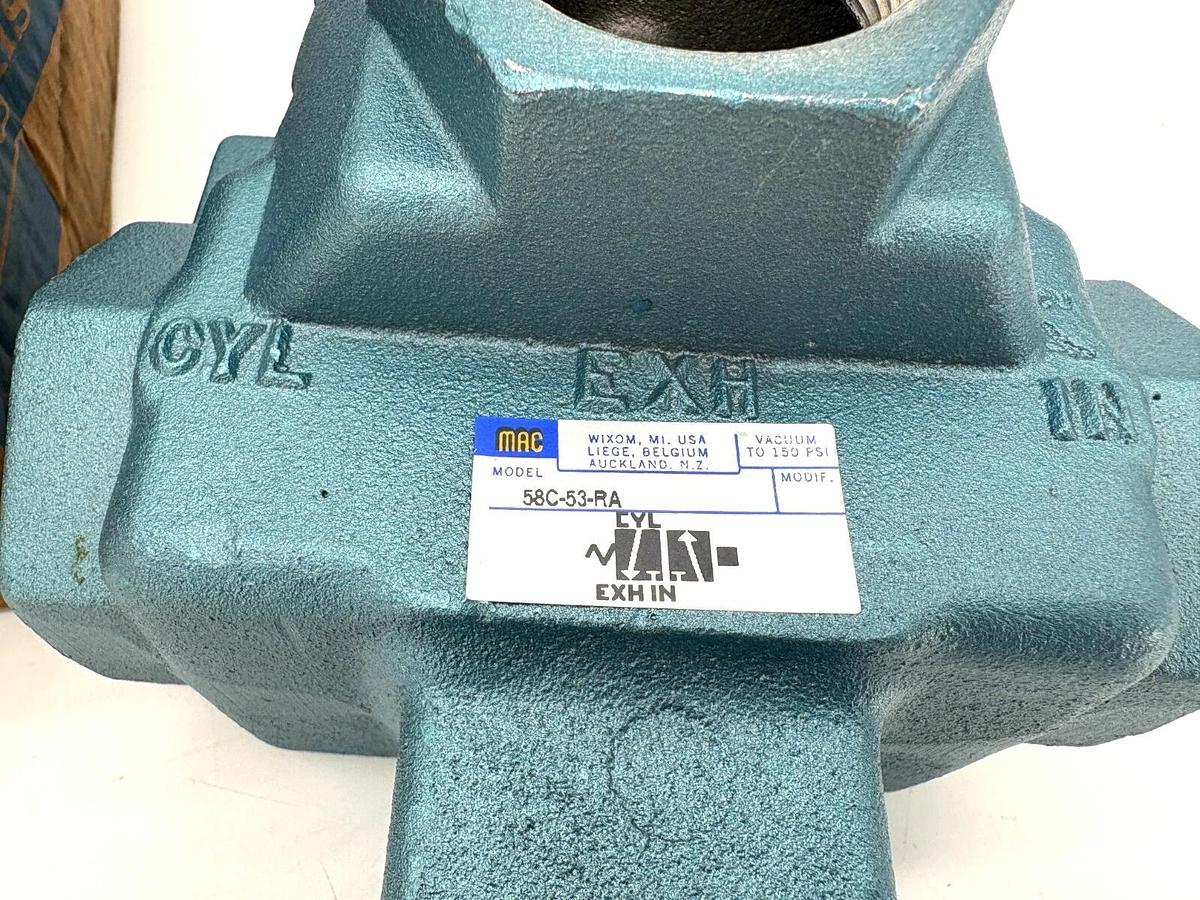 New MAC Valves 58C-53-RA 3-Way Spool Valve