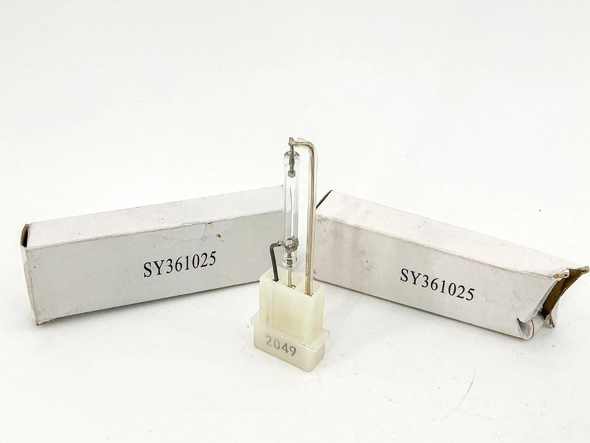 New Lot of 2 SY361025 Forklift Strobe