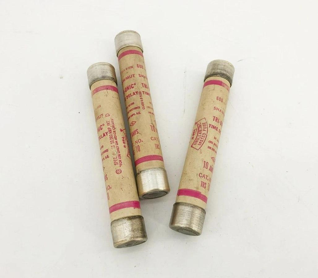 Lot of 3 New Shawmut Trionic TRS10 Time Delay Fuses 10A 600VAC