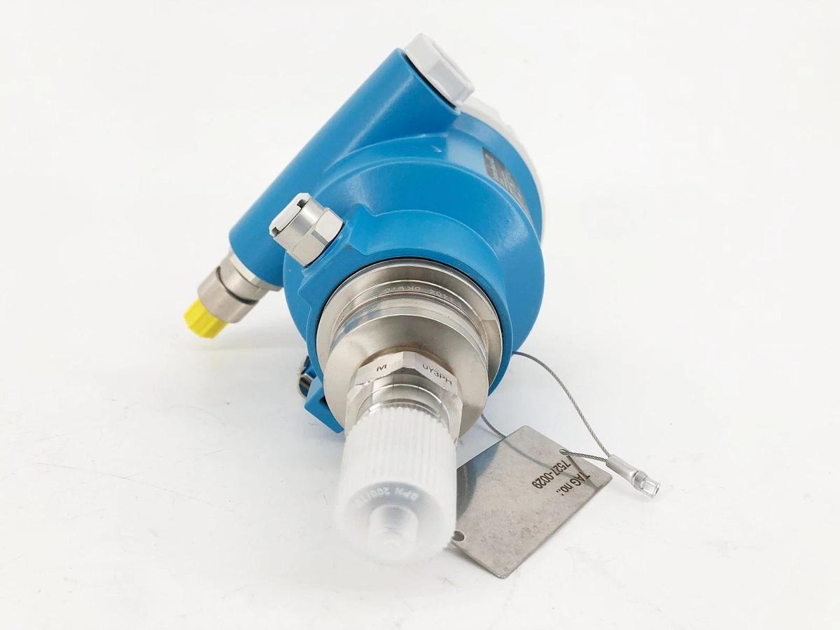 New Endress + Hauser PMP51B-1LPN3/0 Pressure Transmitter CERABAR 71409428